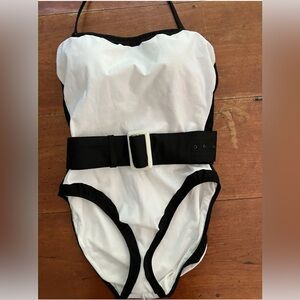 Shape FX 1 piece Swimsuit WBelt,runs small,scuba style,athletic, retro,Bond girl